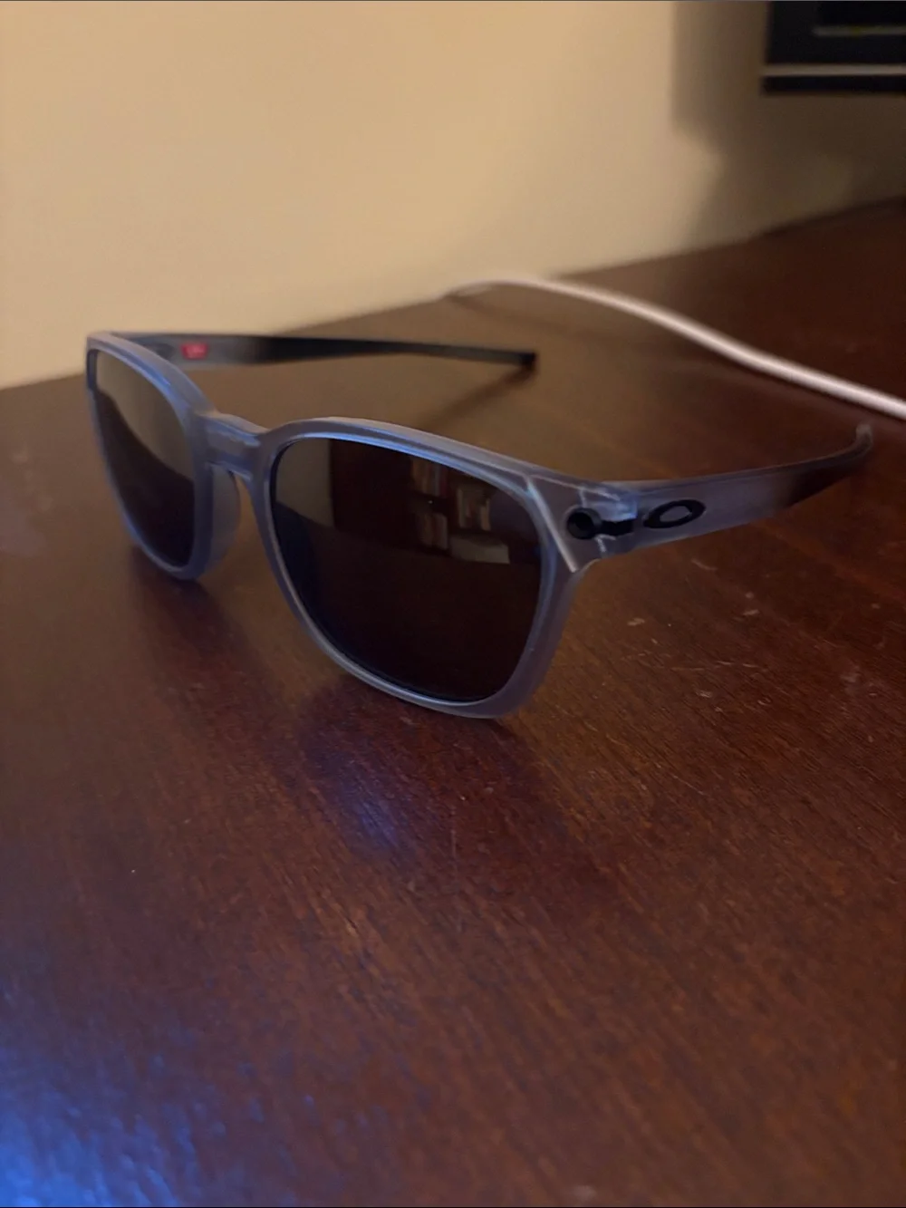 Oakley OO9018 Ojector sunglasses w/case